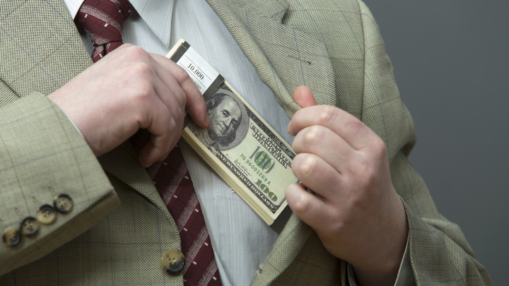 Рабочая “проверка на педикулёз”: Карагандинский Антикор предлагает устраивать провокации чиновникам