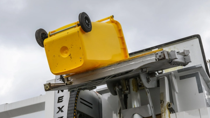 Сначала взрыв, потом огненный шар: Власти Польши утаили ЧП в аэропорту