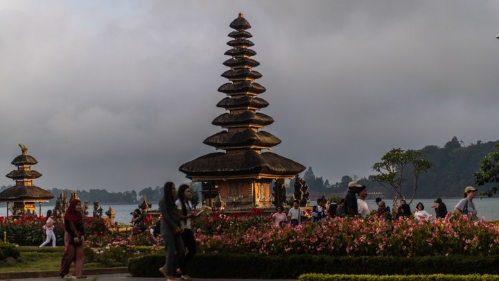 Русский готовился к Новому году на Бали: Задержан с семью видами наркотиков, обещают смертную казнь