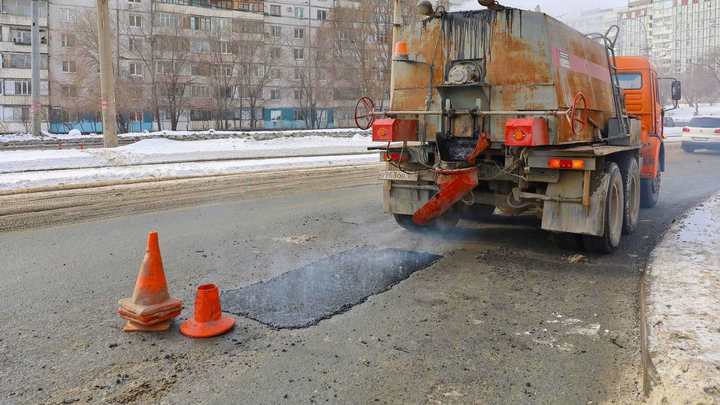 В Самаре стартовали работы по ямочному ремонту дорог
