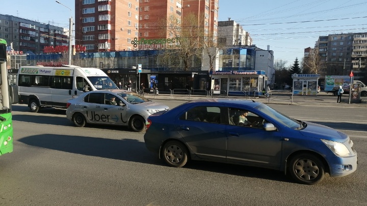 Названы 9 пунктов ремонта улицы Братьев Кашириных в Челябинске