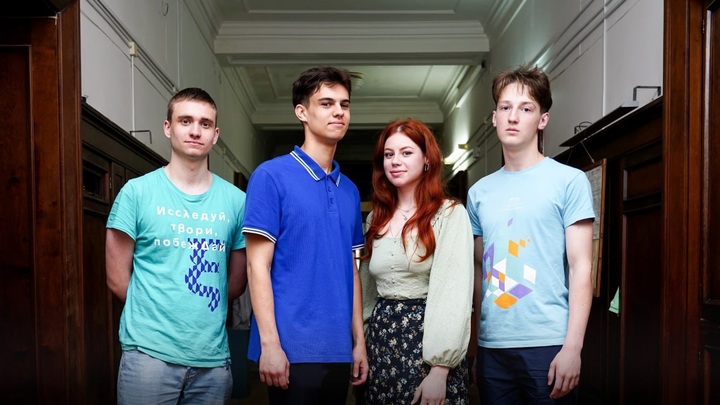 Сергей Собянин рассказал о достижениях московских школьников на международной олимпиаде по биологии