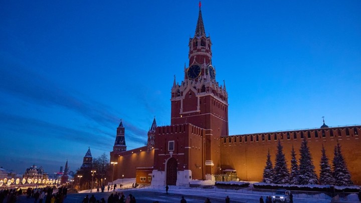 Худший кошмар западных СМИ: Такер Карлсон добрался до Путина