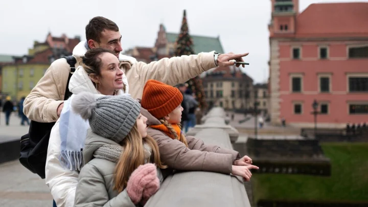 МИД России обратился к русским туристам, кто собирается зарубеж. Есть риски