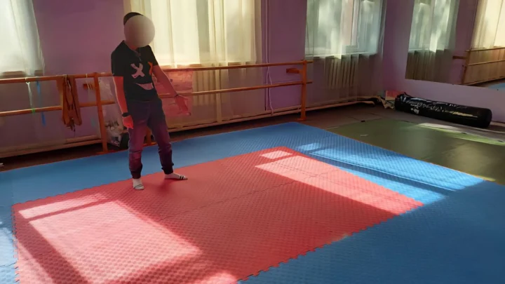 Тренер по карате искалечила 8-летнего мальчика в Челябинске