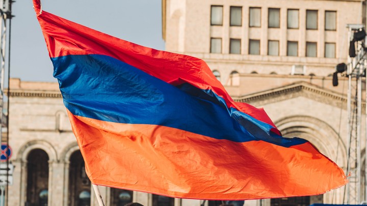 Спикер парламента Армении отказался от поездки на заседание ОДКБ