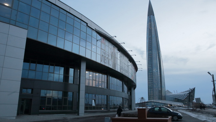 Налоги, рабочие места и престиж. Что даст Петербургу переезд «Газпрома»