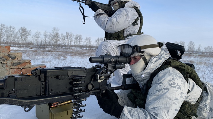 Bloomberg подсмотрел из космоса за российской армией у границы с Украиной