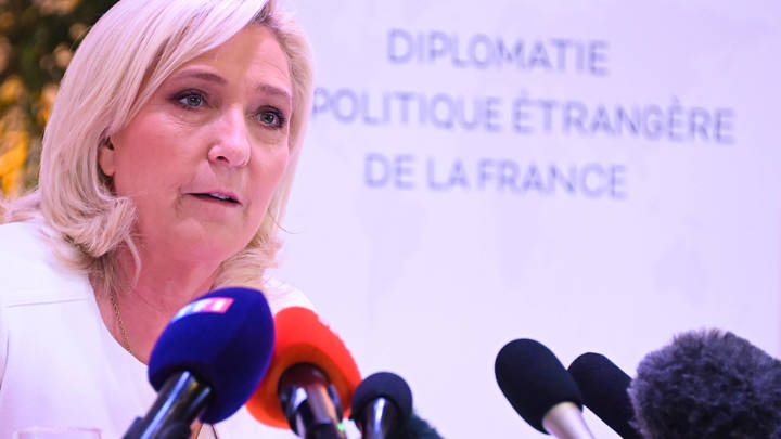 Да, он русский: Ле Пен не стала отказываться от своих слов о Крыме