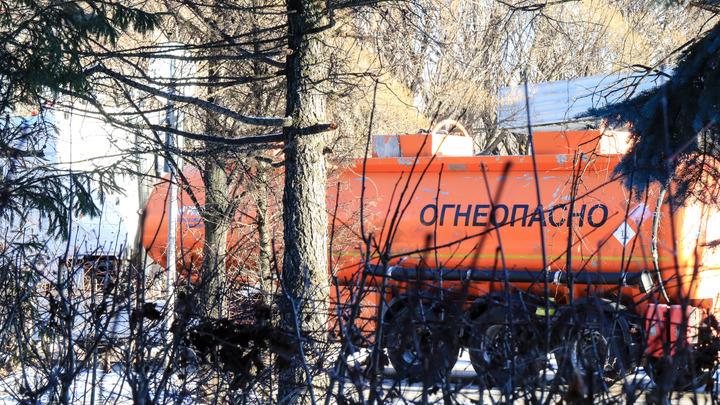 Взрыв бензовоза в Рязанской области: жертвы ЧП на аэродроме, заявления властей, новости