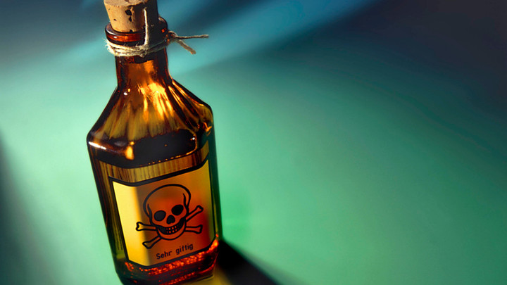 Подстава для генерала ФСБ. В информационную войну вступила гвардия Навального*