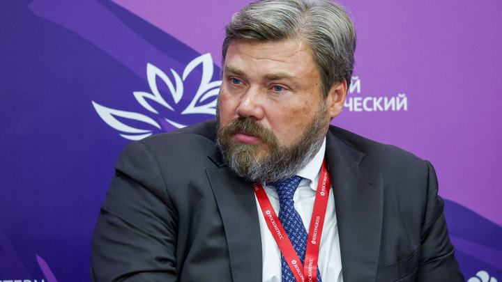 Мы не опустимся на колени: Коротко о символизме ВЭФ - Малофеев высказал мнение