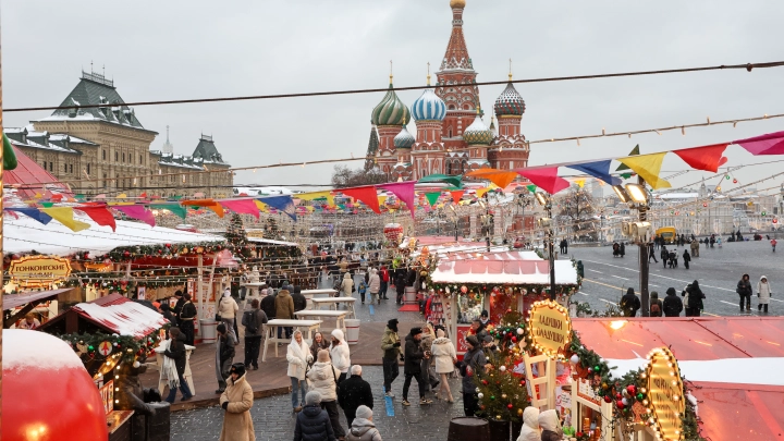 В Москве на пять суток посадили британца за нецензурную брань на улице: В суде он забыл русский язык