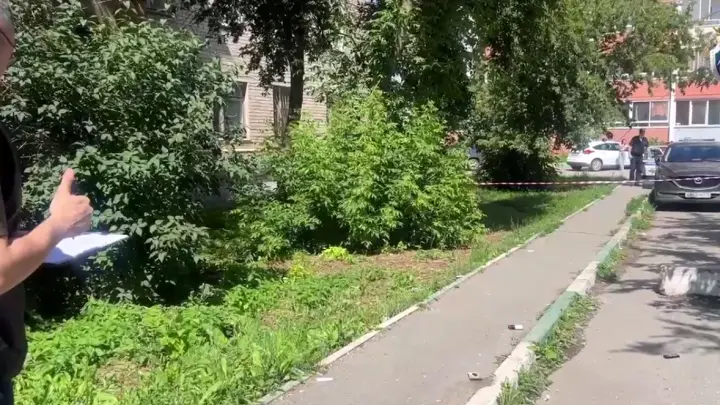Два уголовных дела возбудили после хлопка с коробкой в Челябинской области
