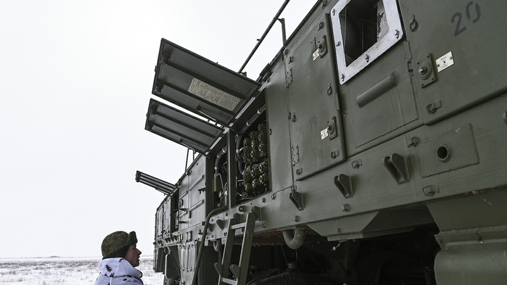 Откуда угодно может прилететь: Эксперт назвал козырь России в борьбе с США