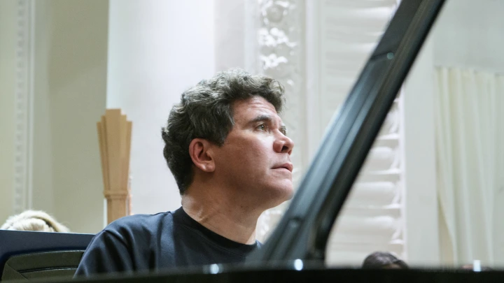 Концерт Дениса Мацуева в Афинах отменен по политическим мотивам