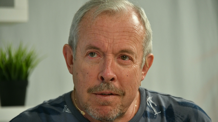 Андрей Макаревич* так злился на русских, что сам обиделся