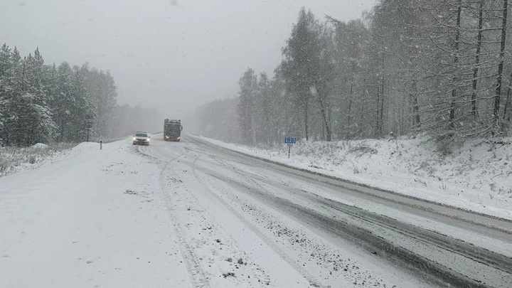 Водители сообщают о проблемах на М5 в Челябинской области, несмотря на отмену ограничений