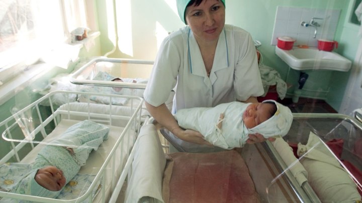В новогоднюю ночь в Прикамье родилось более ста малышей