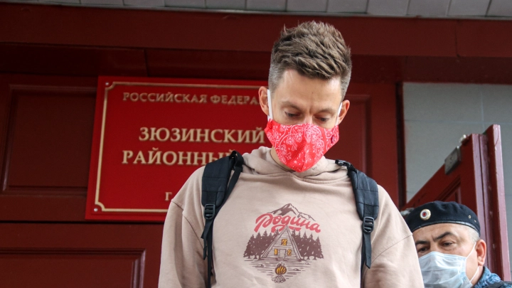 Суд заочно арестовал Юрия Дудя* по делу об уклонении от обязанностей иноагента