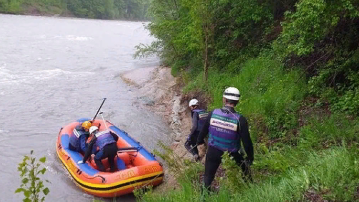 Обследовано более 35 километров прибрежной линии: В Адыгее к поискам туристов привлекли больше людей