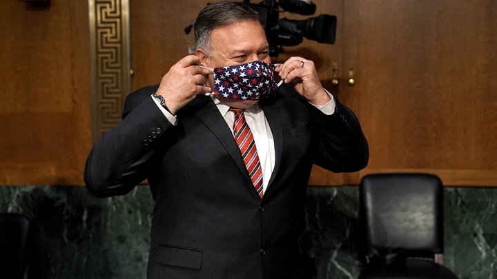 Русские стали получать СМС от Госдепа США с предложением сдать своих