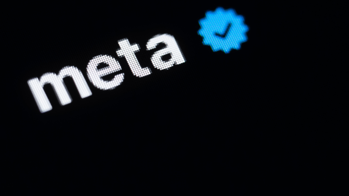 У Meta появился робот-русофоб. Команда Цукерберга оправдалась за блокировку делегации России