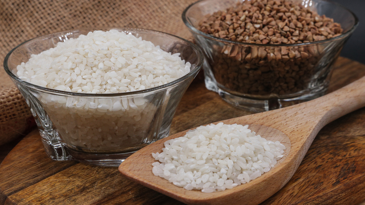 Эндокринолог Толмасова назвала самые вредные для суставов крупы