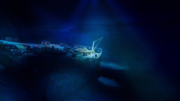 В Атлантике исчез следовавший к Титанику батискаф