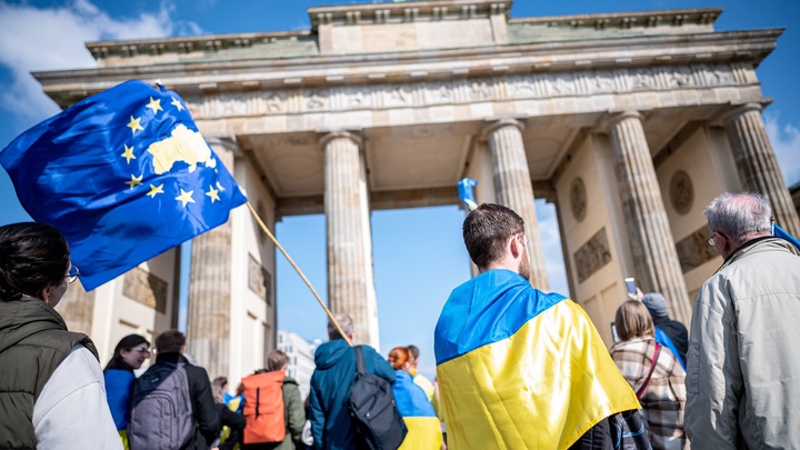 Хлопец Мыкола - такой же человек: Украинцев унизили в Германии