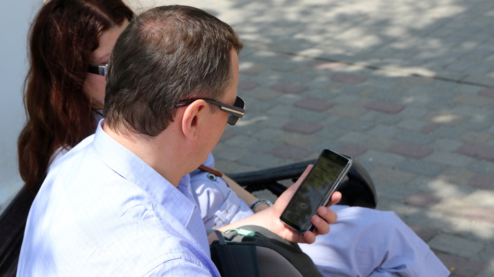 Донести на соседа в один клик - американский журналист рассказал о вкладе США в устранение украинцев