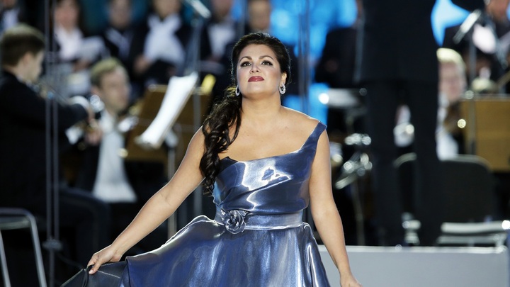 Анна Нетребко объявила о возвращении на сцену в Берлине