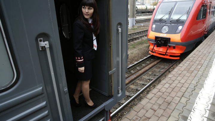 В новогодние праздники из Санкт-Петербурга будут курсировать дополнительные поезда по всей стране