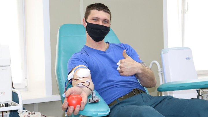 Мелитопольские медики призвали граждан сдать кровь для пациентов реанимации