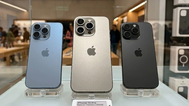 «Известия»: владельцы iPhone в России останутся без сверхскоростного 5G
