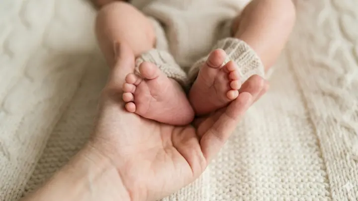 Британка с пересаженной от мертвого донора маткой родила здорового ребенка
