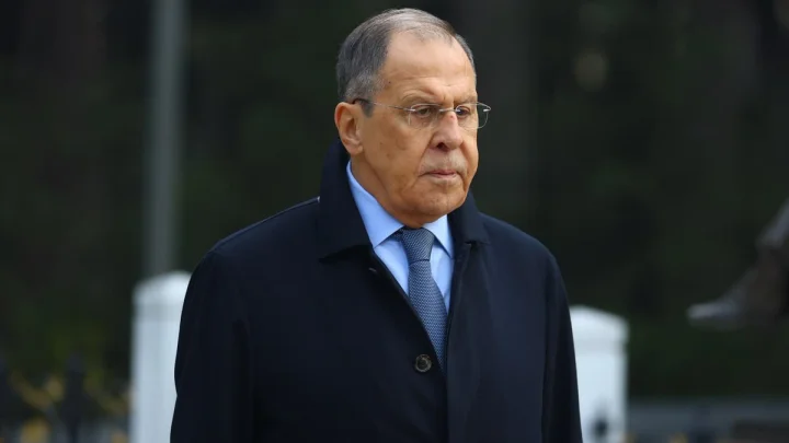 Цветная революция в Сербии: Лавров изменился в лице. Запад получил жёсткий сигнал