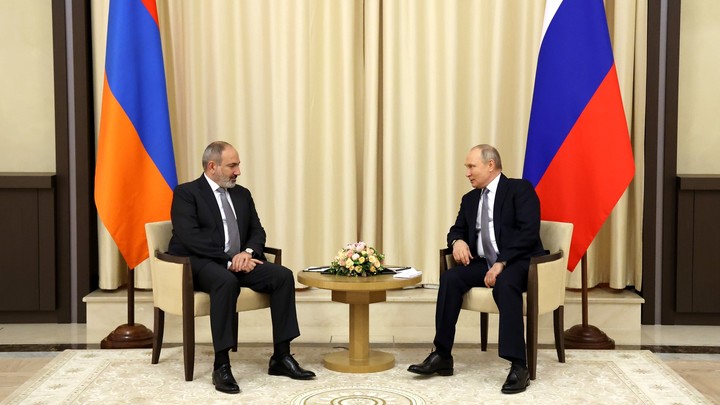 Премьер Армении Пашинян позвонил Владимиру Путину — подробности беседы