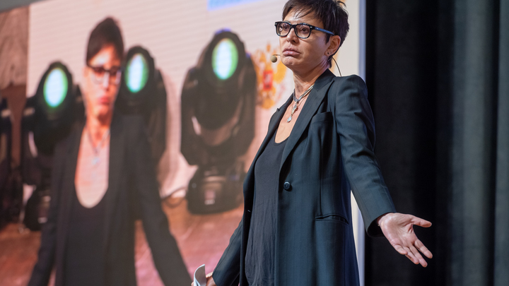 Хакамаду обманули: символ респектабельности столкнулся с кидаловом