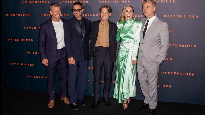 Звезды Оппенгеймера поддержали забастовку актёров: Протест на премьере в Лондоне