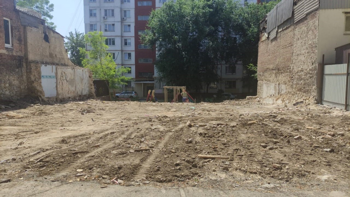 Власти намерены снести три исторических здания в центре Ростова