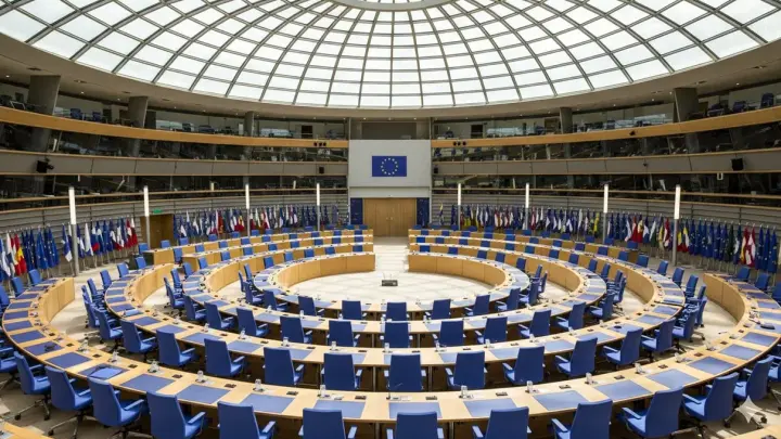 Le Parisien: депутаты Европарламента оконфузились в поисках Ирана на карте