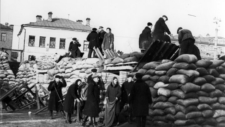 Детей хотели угнать в рабство: Матрёна с подругами спасла более 3 тысяч ребят