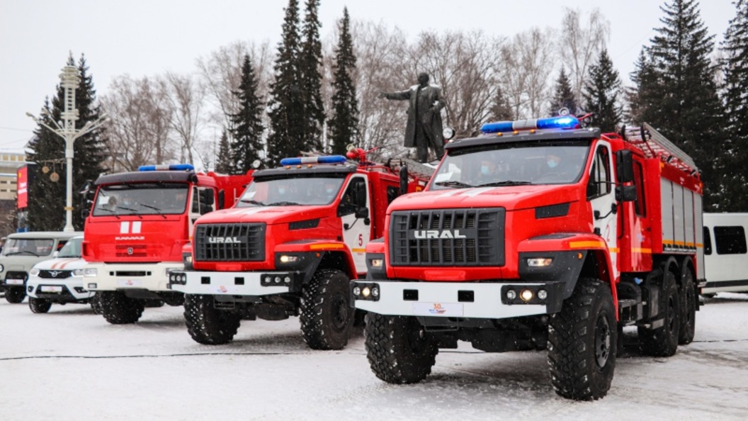 Техника мчс. КАМАЗ 6x6 МЧС. Автопарк МЧС России. Ural МЧС России. Техника МЧС России.