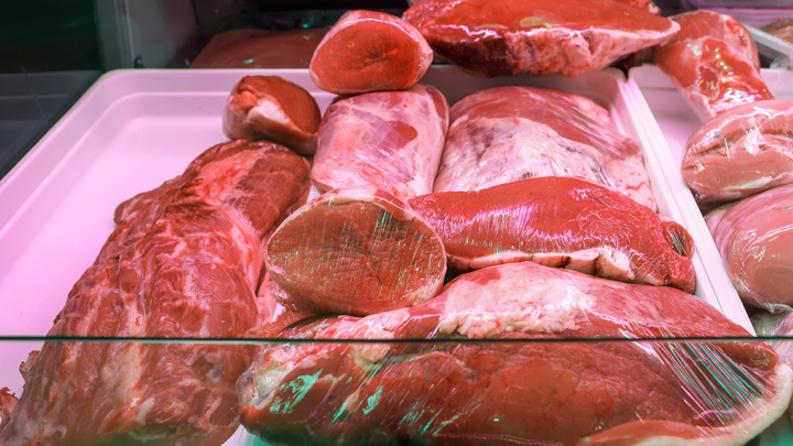 В Свердловской области детей пытались накормить некачественным мясом