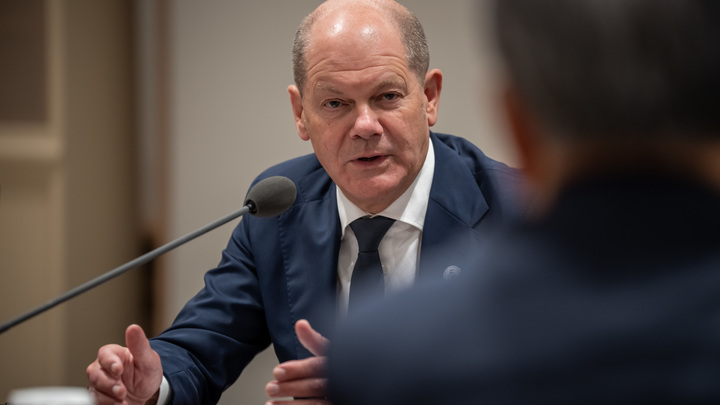 Украины не будет в НАТО в обозримом будущем – Шольц