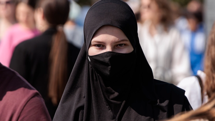 Теперь понятно?: Взрывающий мозг факт о мигрантах в России назвал Подоляка. Другие решились, а мы - нет