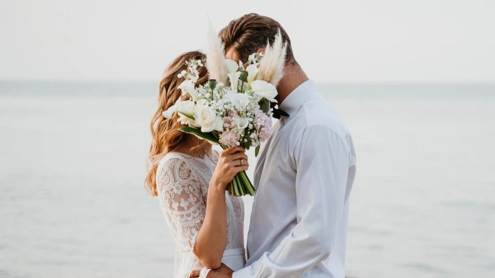 Не понимаю женщин из России: Кубинка вышла замуж за русского и рассказала об этом в Сети. Вот что было дальше