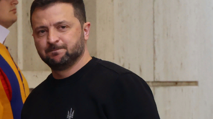 Крым заплатит Зеленскому деньги: Скандал разгадывается просто