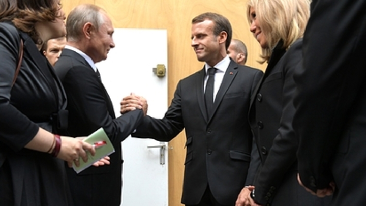 Путин и Макрон встретились, чтобы обсудить вопрос эскалации вокруг Украины